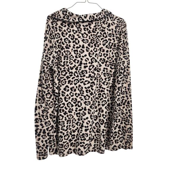 Kim Rogers Leopard Print Button Down Top - Size Medium - Picture 2 of 3